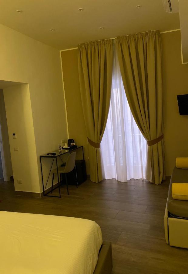 Salotto Toledo Bed & Breakfast Napoli Dış mekan fotoğraf